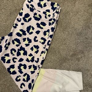 Cabana by crown and ivy leggings